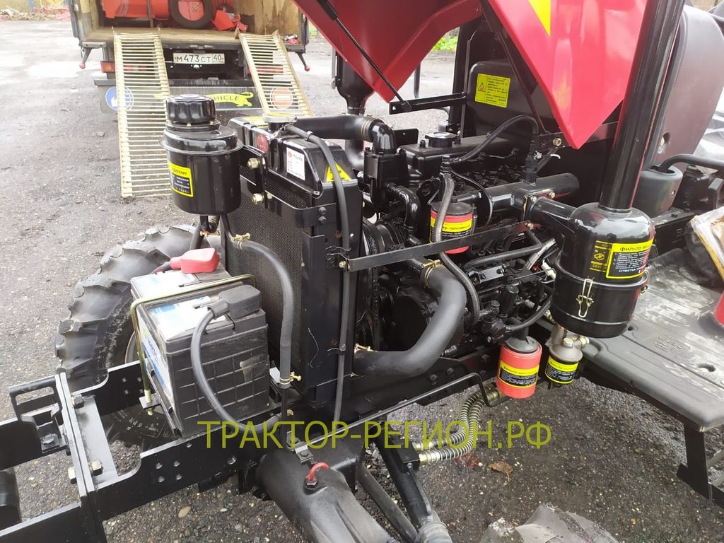 Трактор Dongfeng 244 G1