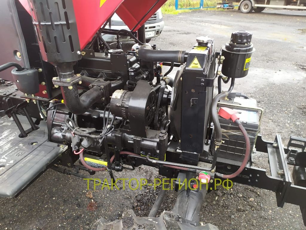 Трактор Dongfeng 244 G1